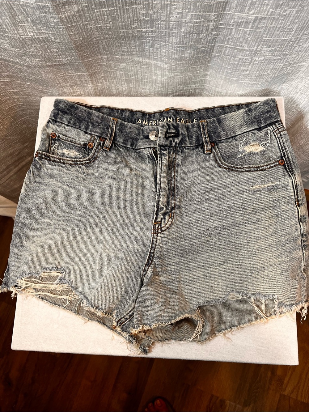 American Eagle Outfitters Distressed Light Blue High-Rise Denim Shorts size 10